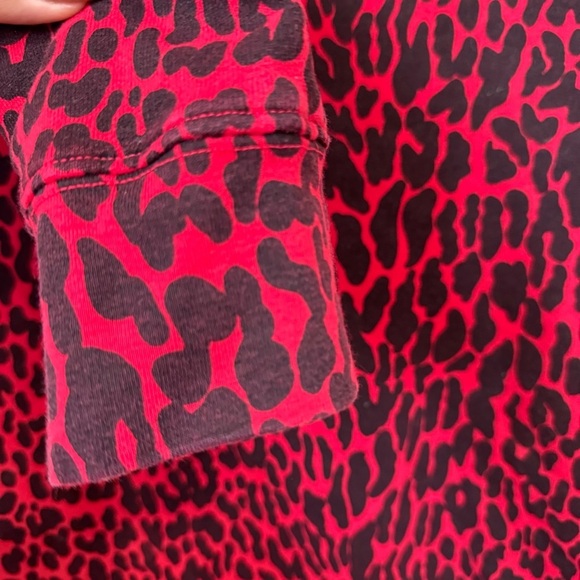 MOTHER Sweatshirt Red/Black Koozie in Radioactive Paws 3/4 Pullover Size: Small - Picture 2 of 7